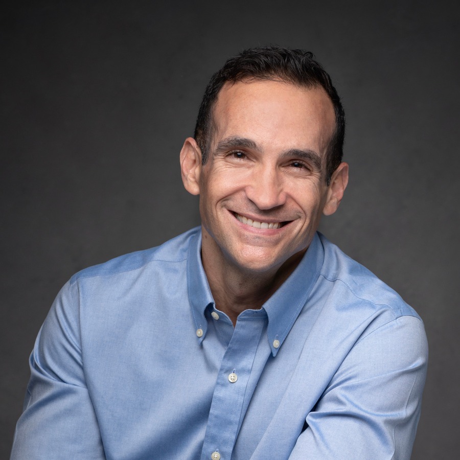 Bestselling author Nir Eyal